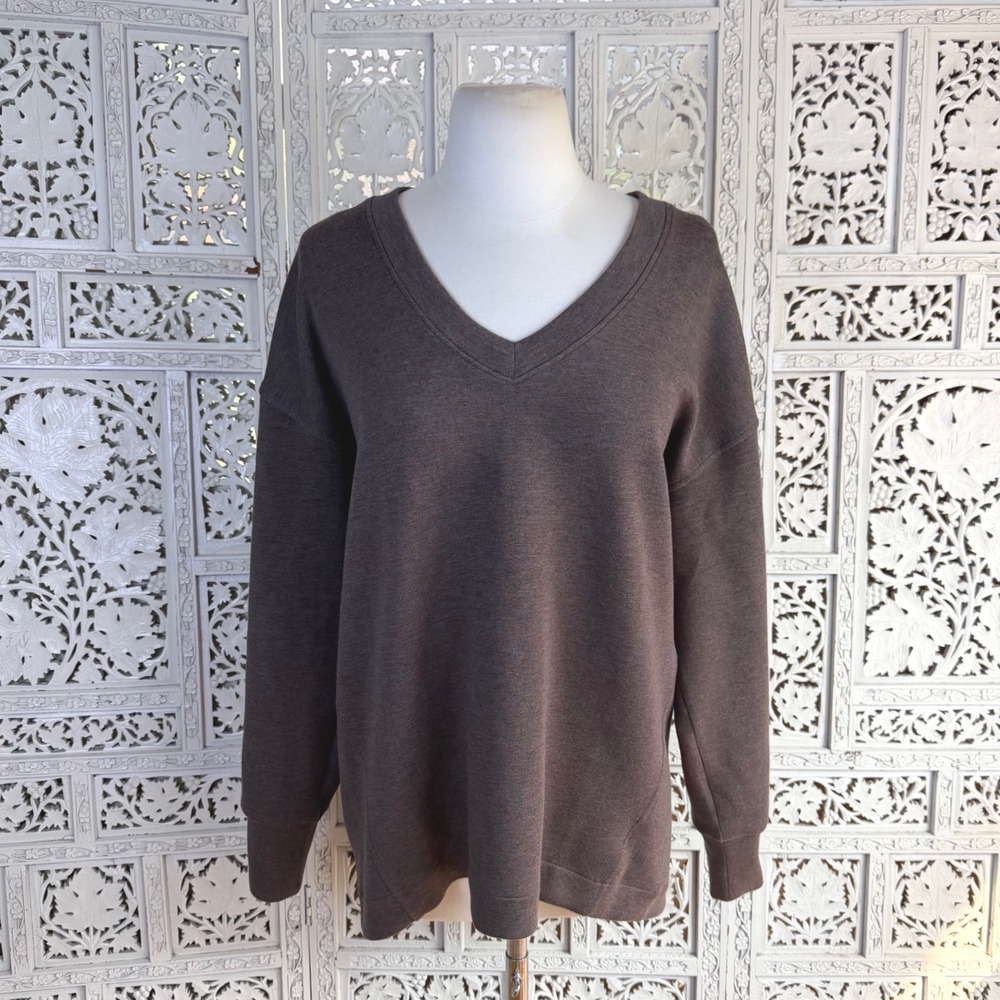 SPANX Air Essentials Mocha Brown V Neck Sweatshirt Womens Medium Athletic Comfy
